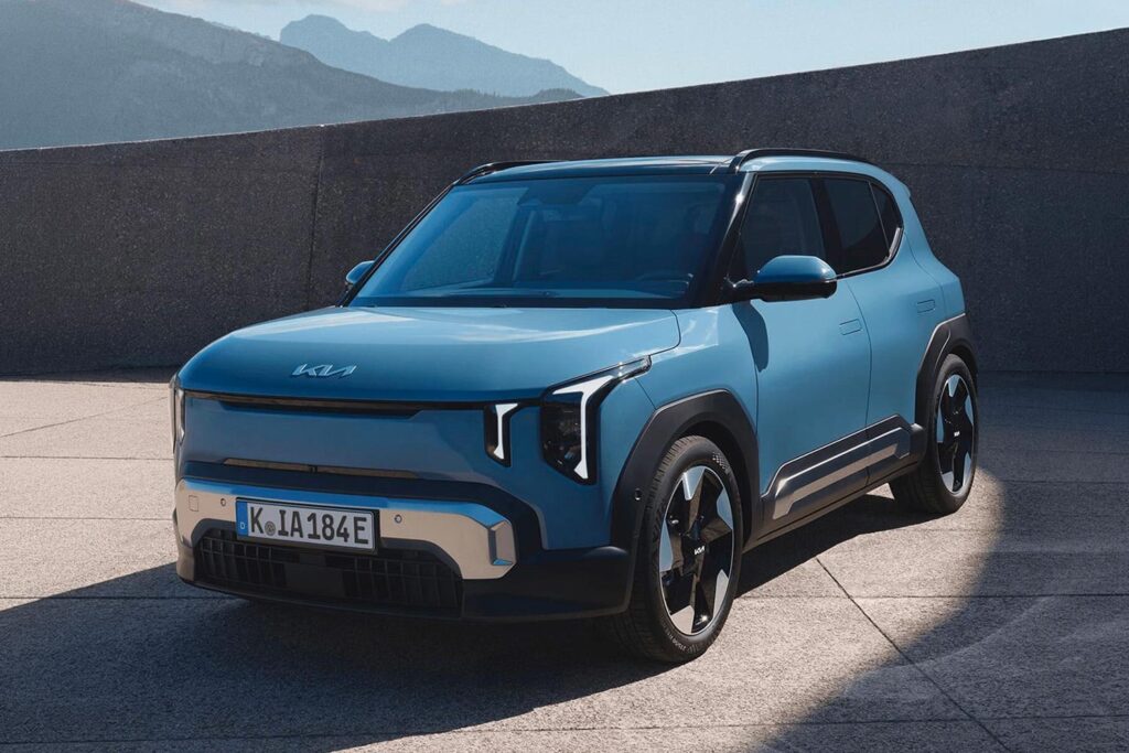 EV2 è il nuovo SUV compatto 100% elettrico firmato Kia: scoprilo da Garage Cristallina ad un prezzo straordinario! 3 CRIS Kia EV2 NEWS FRONTALE