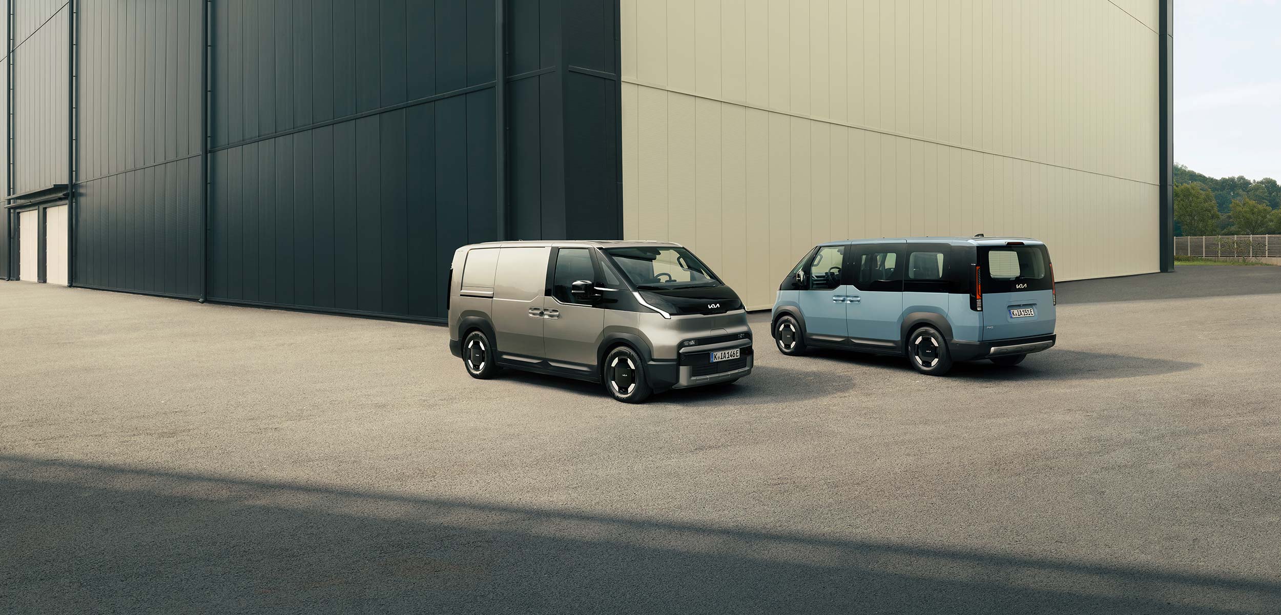 Kia PV5 Passenger & Cargo